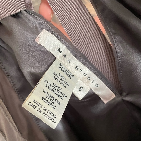 Max Studio Top - Picture 3 of 7